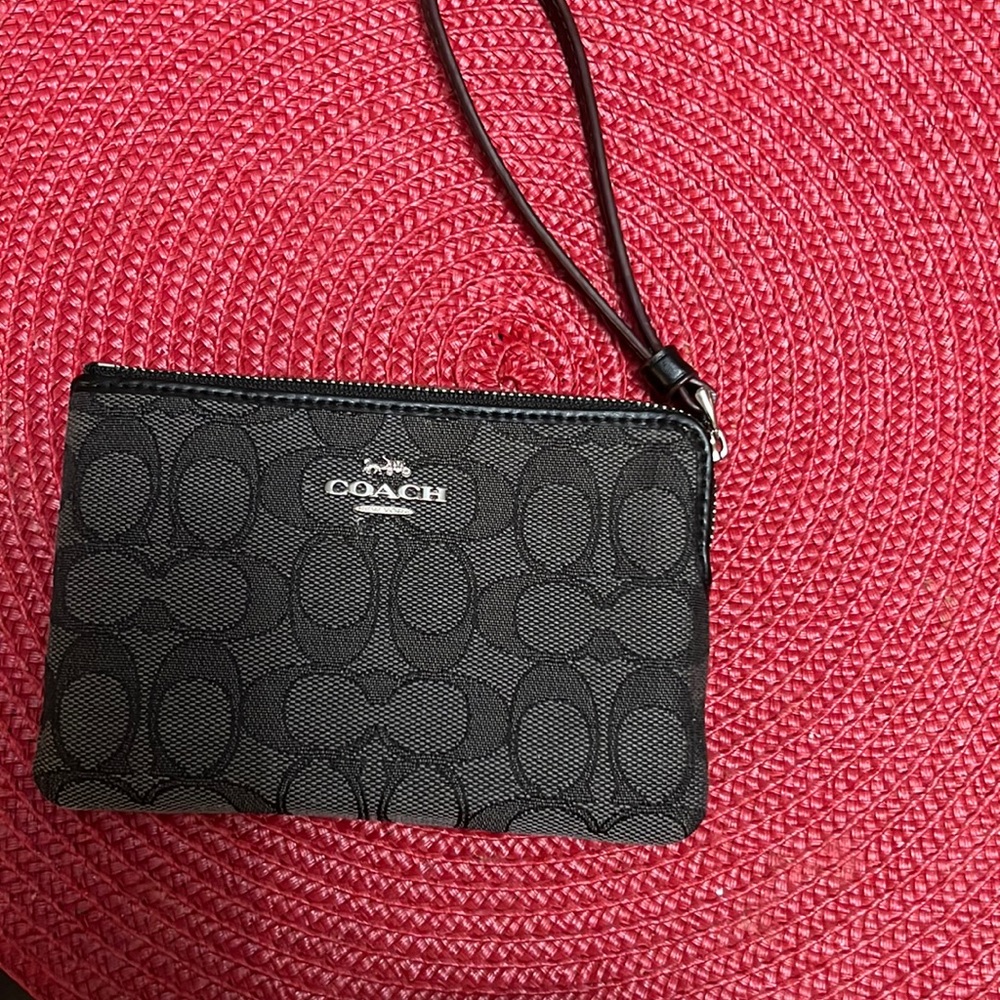 Coachea black dark grey handbag